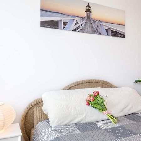 A. H. Tammsaare Puiestee Apartement Pärnu Esterno foto